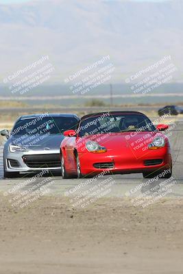 media/Sep-15-2024-Speed Ventures (Sun) [[7a54f7ed2f]]/Yellow Group/Session 1 (Outside Grapevine)/